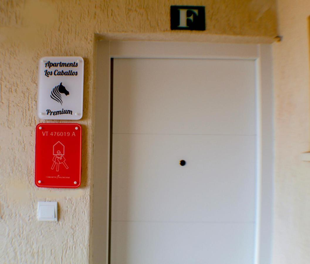 Caballos Premium 16-F Levante Beach เบนิดอร์ม ภายนอก รูปภาพ