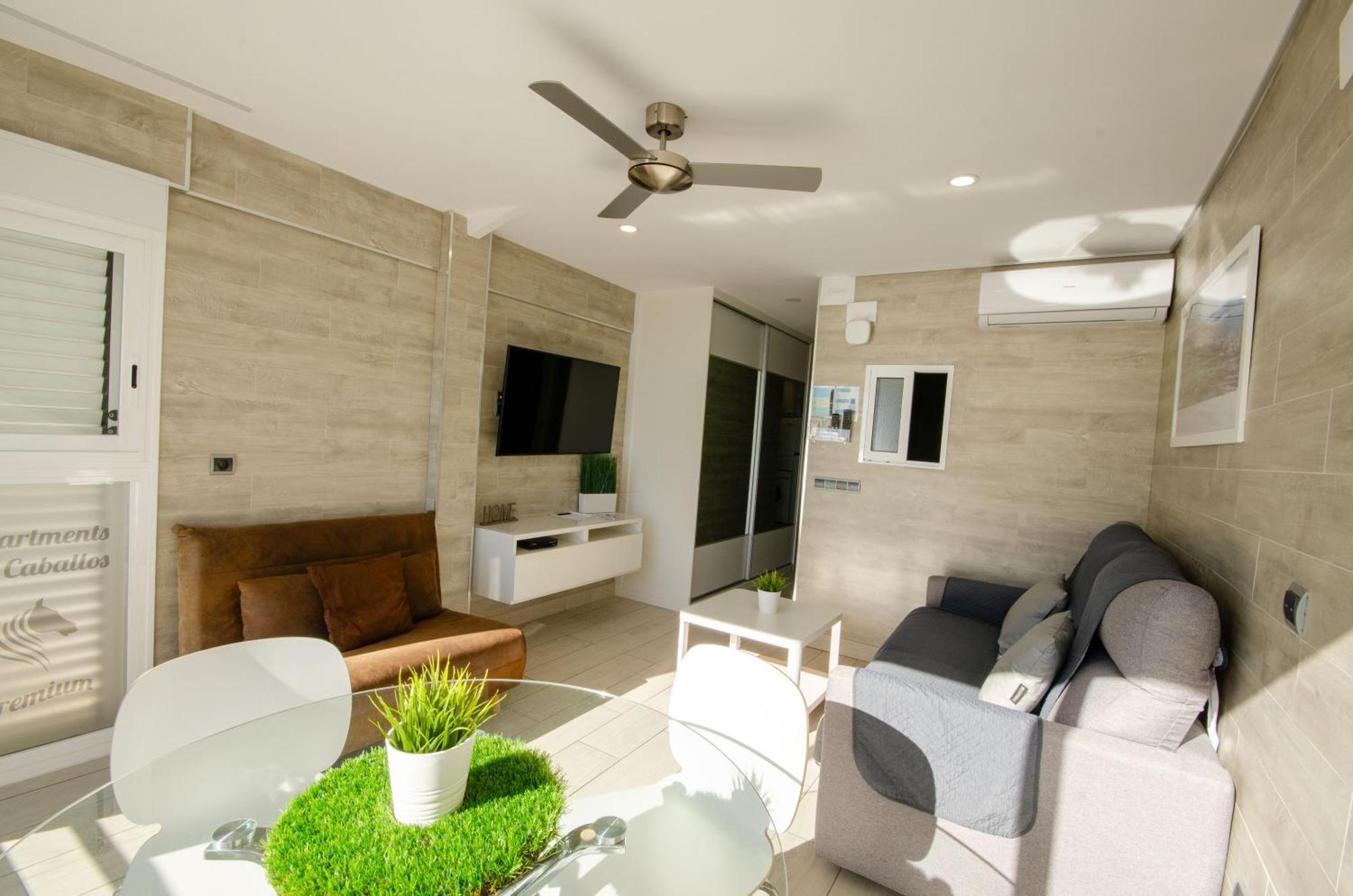 Caballos Premium 16-F Levante Beach เบนิดอร์ม ภายนอก รูปภาพ